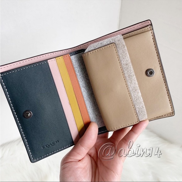 NWT Coach Small Snap Colorblock Interior Leather Wallet - Picture 4 of 7